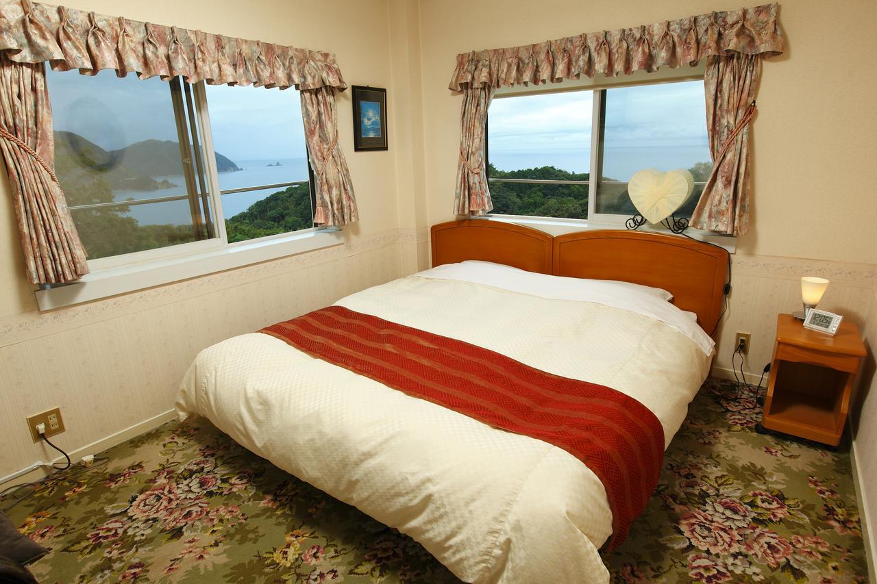 Koibito Misaki Pension Marine Mates Izu  Exteriör bild